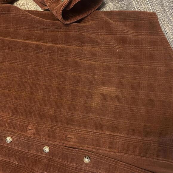 The Territory Ahead Men’s L Brown Silk Blend Button Down Shirt Casual Travel - Picture 2 of 8